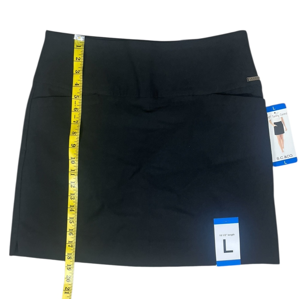 NWT S.C. & Co. Women's Skort in Black (TSE) - Picture 5 of 11